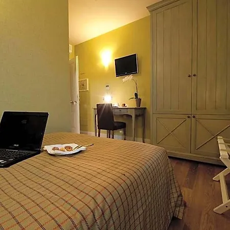 فندق Stendhal 3*