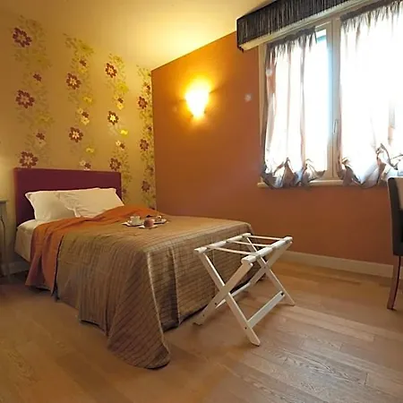 Hotel Stendhal 3*